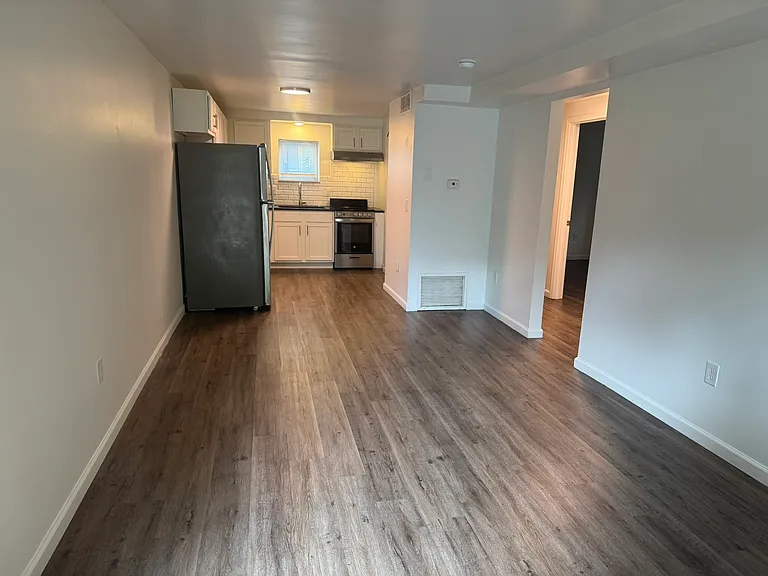 386 E 15th Ave #386 — Photo 5