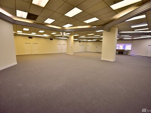 3rd image of 936 Pacific Ave