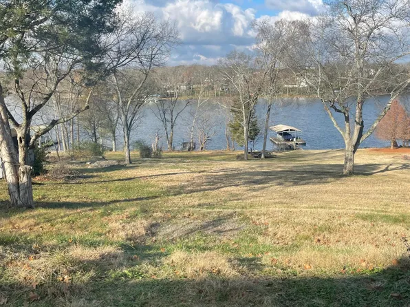 1108 Lock 4 Rd, Gallatin, TN 37066