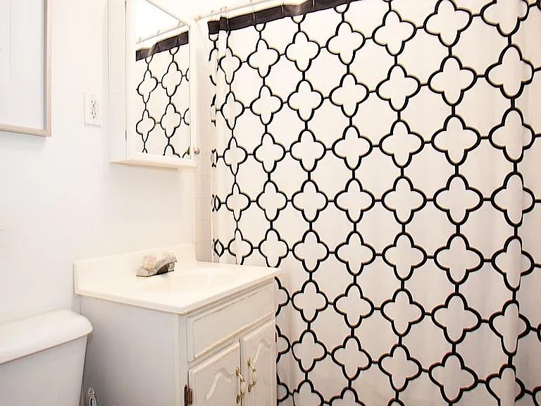 147 Columbia St #4 — Photo 4
