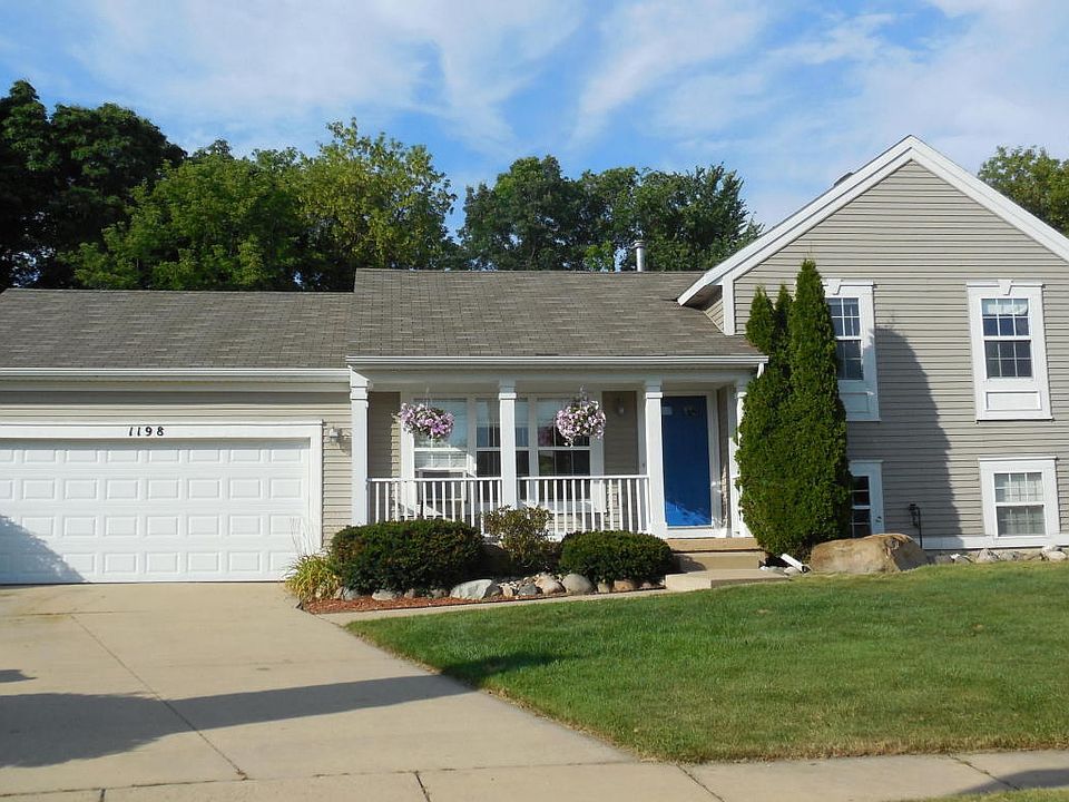 1st image of 1198 N Trail Ct NE