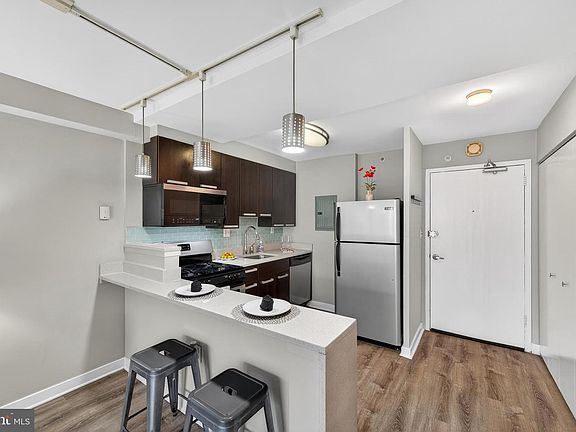4th image of 1101 3rd St SW APT 503