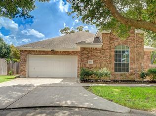 10323 Emerald Trail Dr, Houston, TX 77070