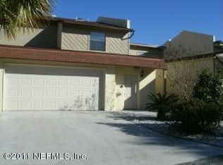 3 Fox Valley Dr, Orange Park, FL 32073