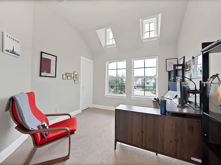 1616 Colonnade Ct — Photo 38