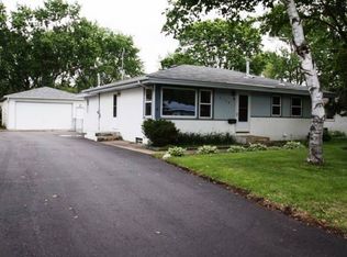 5330 Newton Ave N, Brooklyn Center, MN 55430