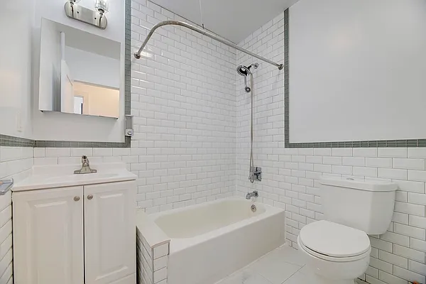 Rented by REAL New York | media 26