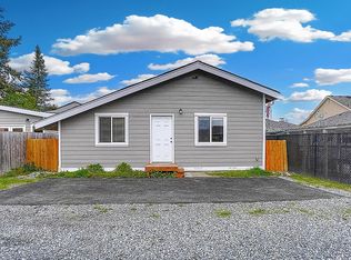 922 5th Ave SW #C, Puyallup, WA 98371