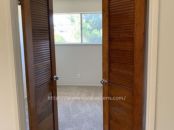 5th image of 240 Adler Ave APT 4