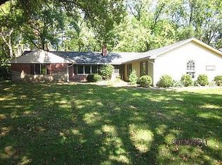 6445 Durban Rd, Dayton, OH 45459