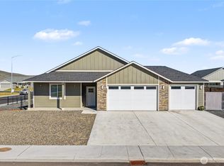 907 NE 5th Avenue, Ephrata, WA 98823