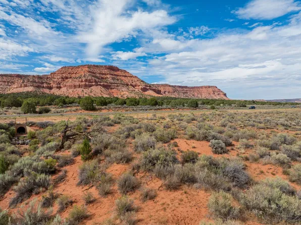 LOT 2 E Boulder Bluff Blvd, Kanab, UT 84741