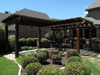 3rd image of 5312 Beacon Ct