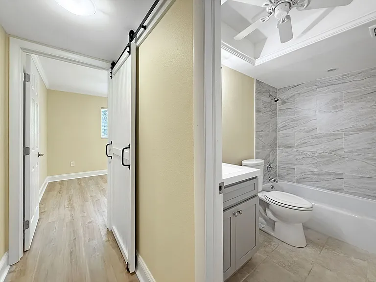 4533 Marine Pkwy #101 — Photo 19