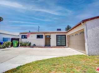 17933 Hemmingway St, Reseda, CA 91335