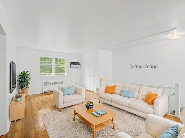 226-29 Kingsbury Avenue #B, Bayside, NY 11364