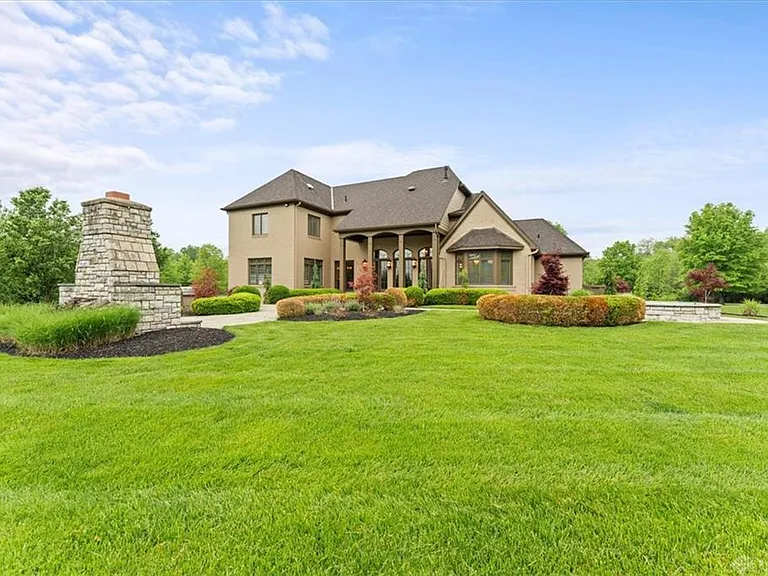 9020 Whisperinghill Dr — Photo 89