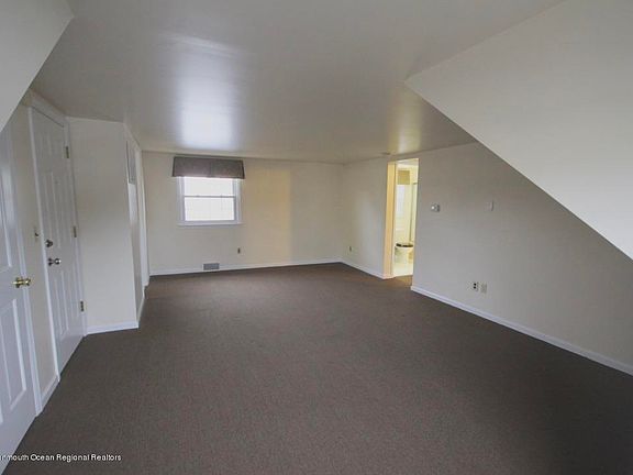 3rd image of 928 Arnold Ave #B