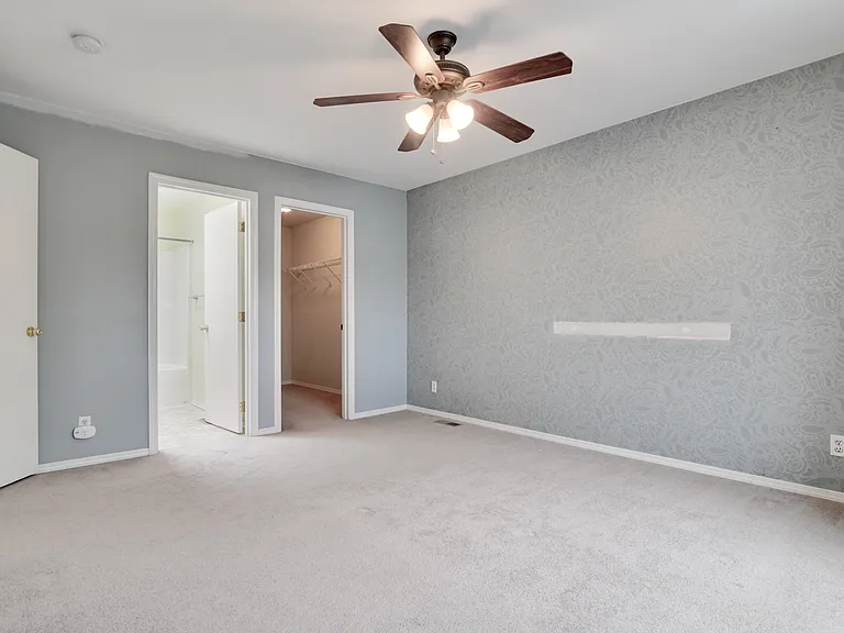 16920 Tulip Ln — Photo 19