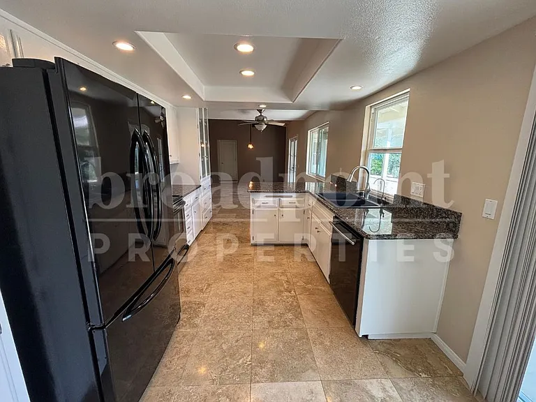 11145 Meadow Glen Way E — Photo 6