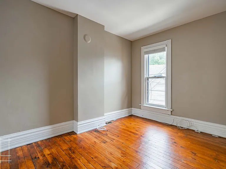 216 W. Hubbard Ave — Photo 19