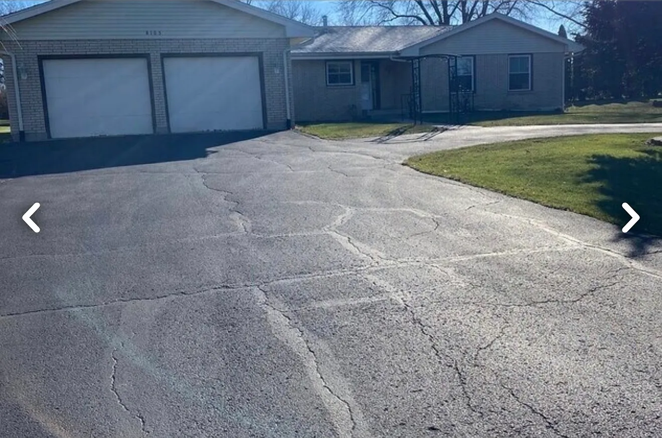 3 bed, 2029 sqft, $2,200 — Photo 2