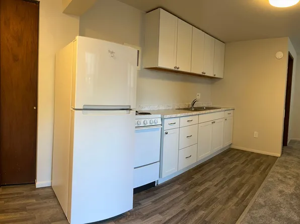 Nassau, 2924 Nassau St APT 1, Everett, WA 98201