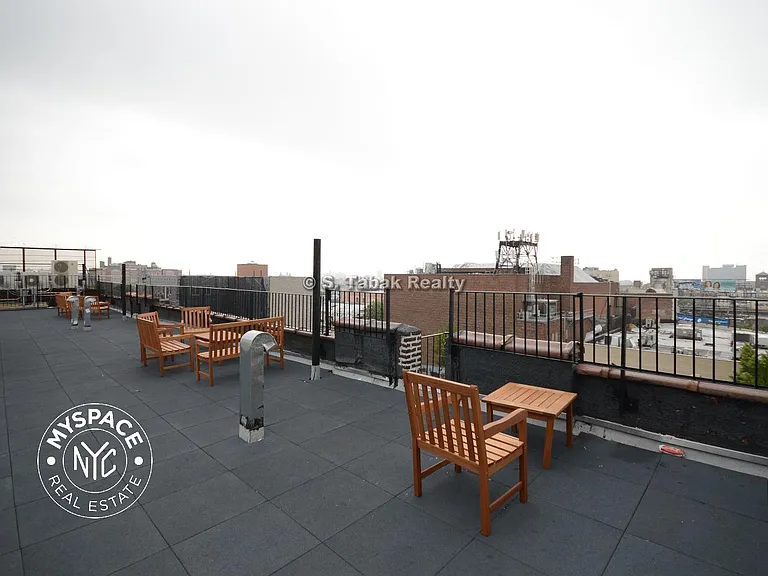 1625 Putnam Ave #3K — Photo 24