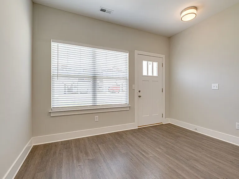 Highland at Hickory Hills Townhomes — Photo 26