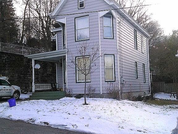 814 4th St, New Brighton, PA 15066