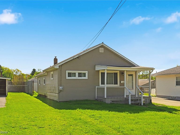 Listing photo 2