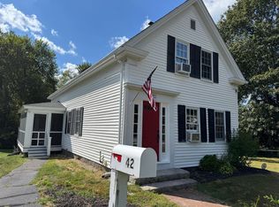 42 Grove St, Hopkinton, MA 01748