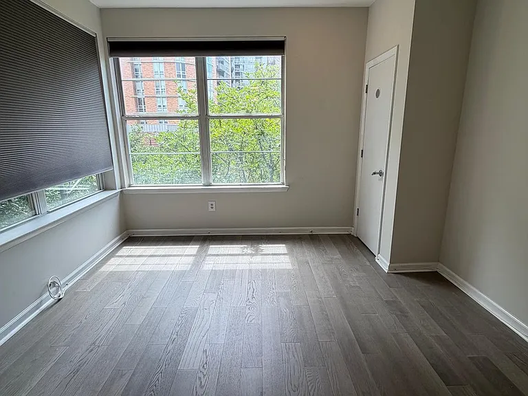 1201 E West Hwy #212 — Photo 10