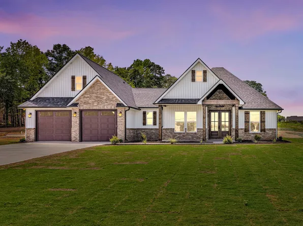 1111 N Green River Rd, Gaffney, SC 29341