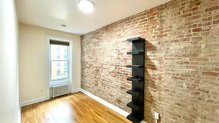 Rented by Strivers Management Group Corp (Brokerage) | media 19