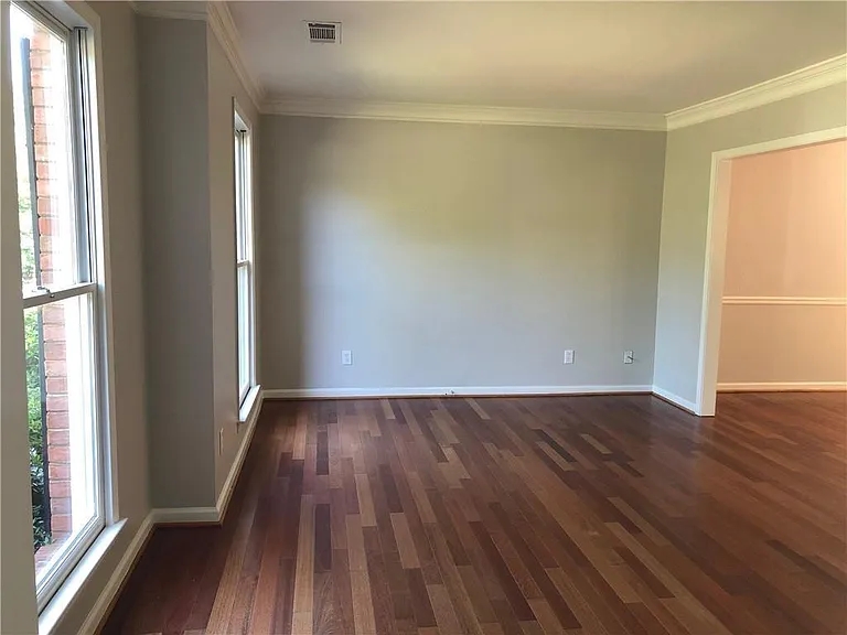 2102 Chatou Pl NW — Photo 6