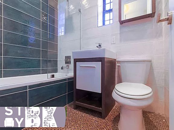 5th image of 417 Throop Ave APT 3B