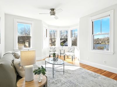 11 Spaulding St FLOOR 2, Wakefield, MA, 01880