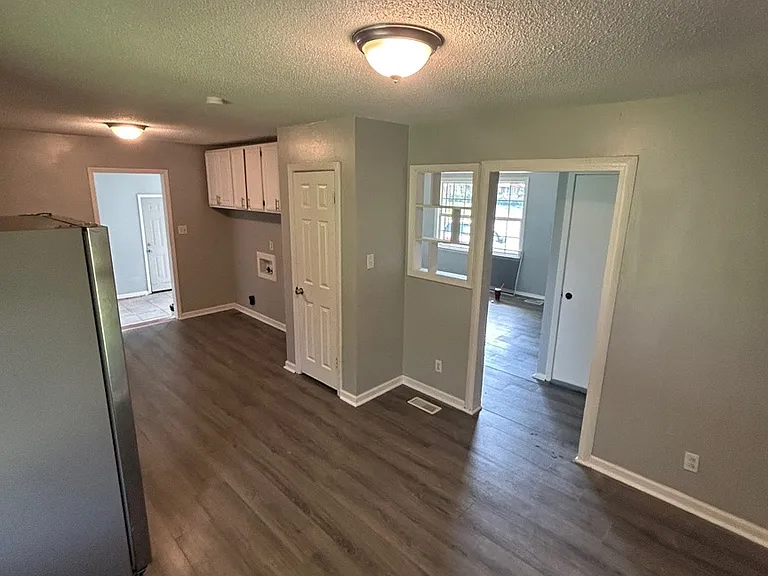 5222 Longbranch Dr — Photo 9