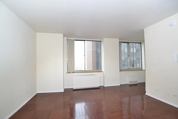 Rented by New York Residence | media 16