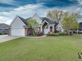 142 Bayou Estates Dr, Des Allemands, LA 70030