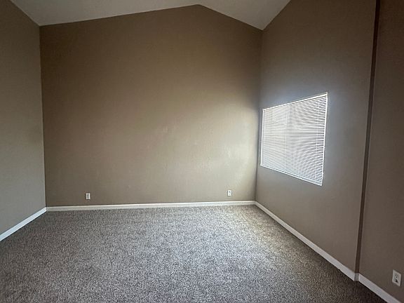 5th image of 1620 E Cambridge Ave APT 6