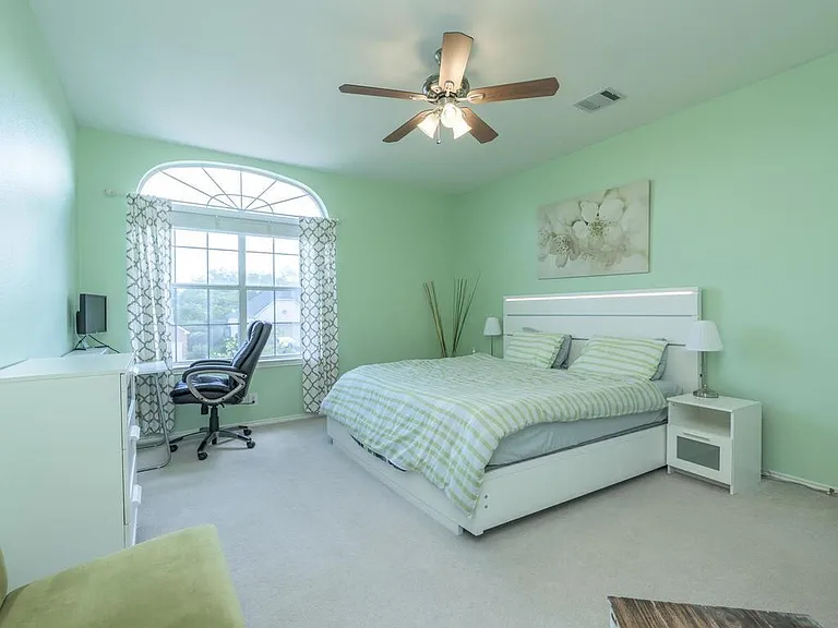 3404 Lyon Club Ct — Photo 13