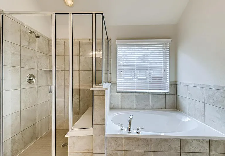 13827 Quiet Fox Ln — Photo 19