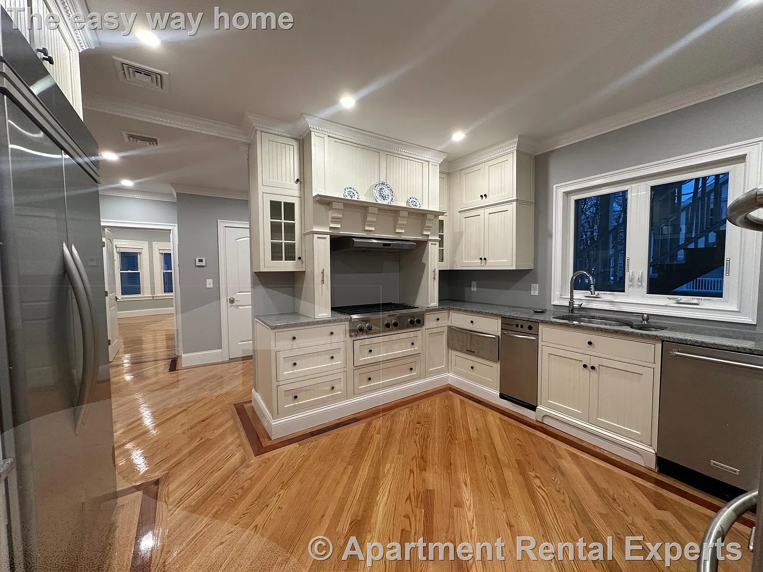 3 bed, $4,400 — Photo 2