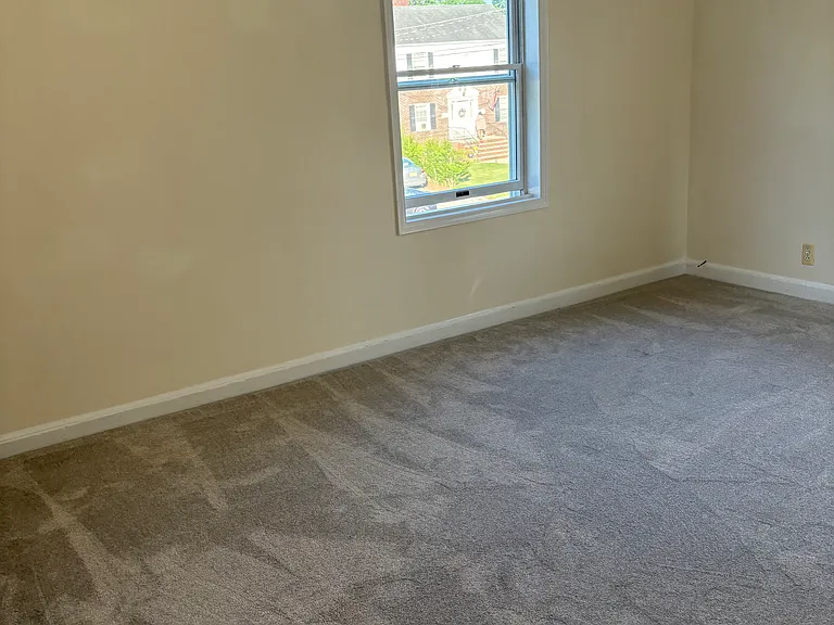 4 Preston Ave #2 — Photo 7