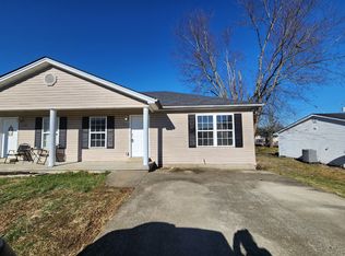 3111 Fawn Leap Dr #1, Lawrenceburg, KY 40342