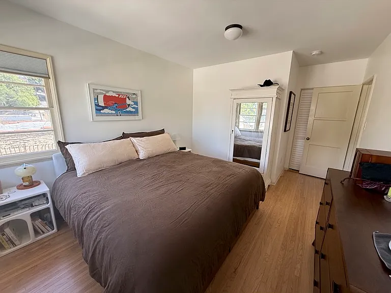1425 Allison Ave — Photo 7