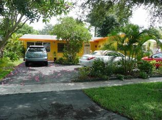 9417 SW 50th St, Cooper City, FL 33328