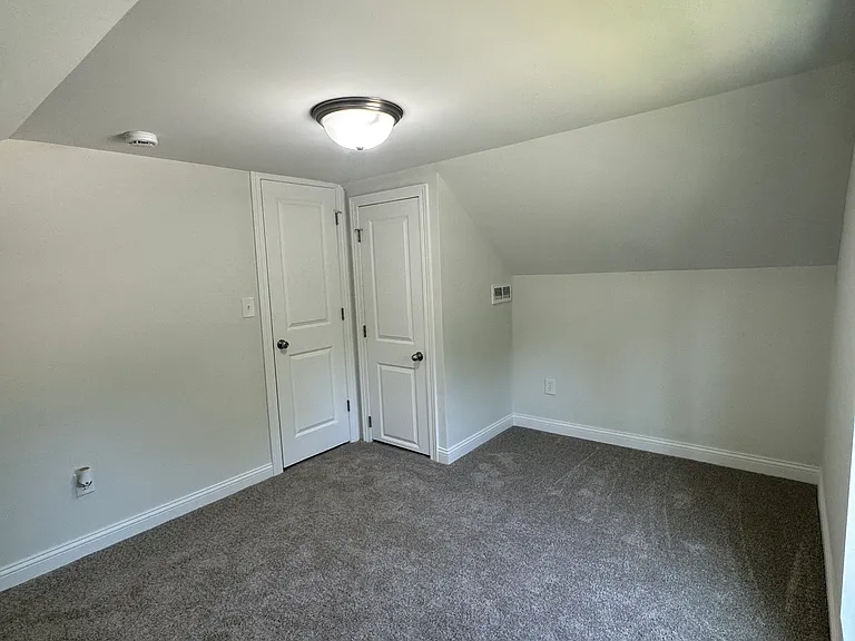 557 West St — Photo 29